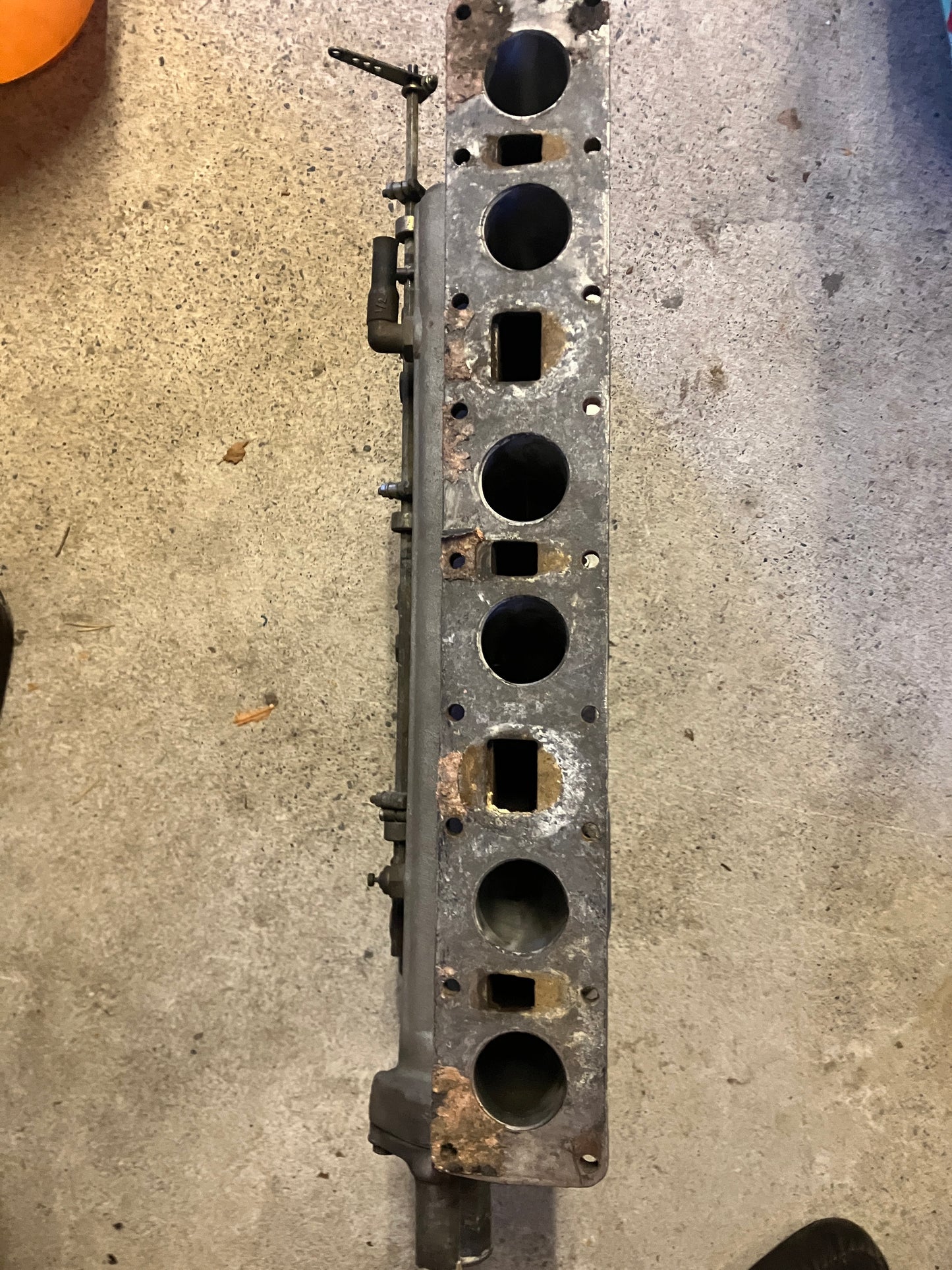 Jaguar E-Type Weber Carburettors 45DCOE’s