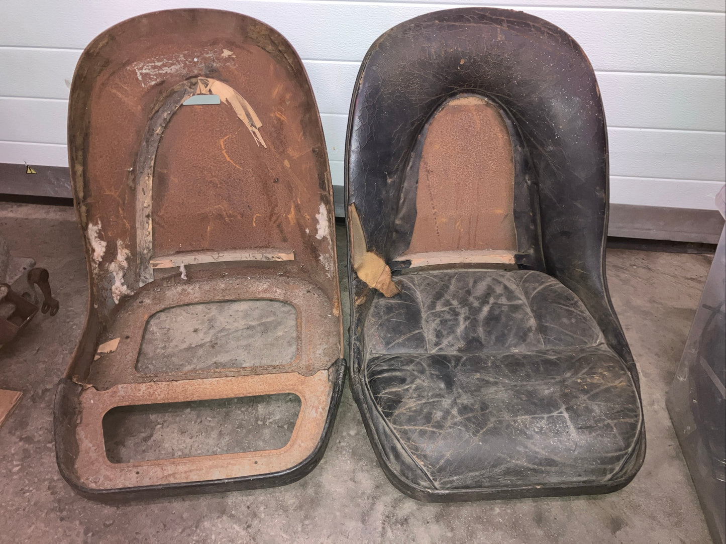 Jaguar E-Type S1 3.8 FHC Seats