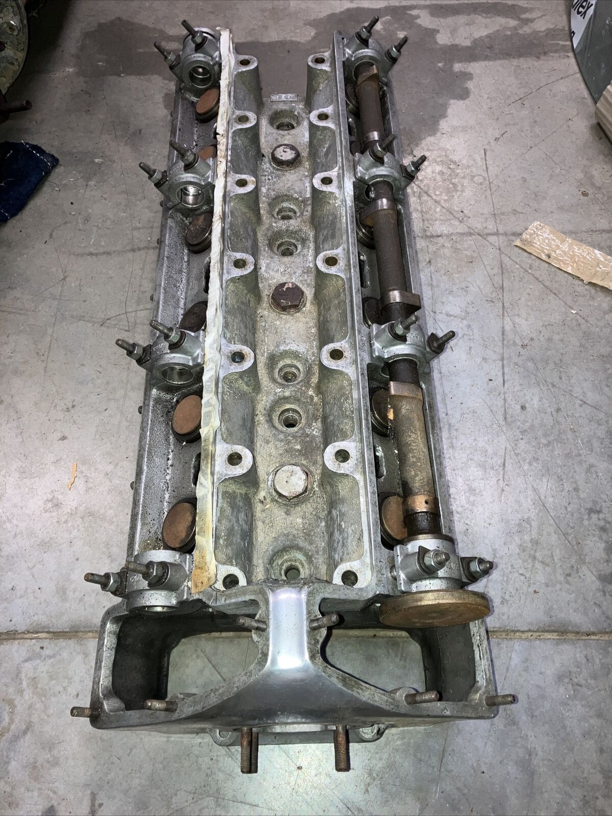 Jaguar E-Type 3.8 Cylinder Head - Straight Port - C14957 2