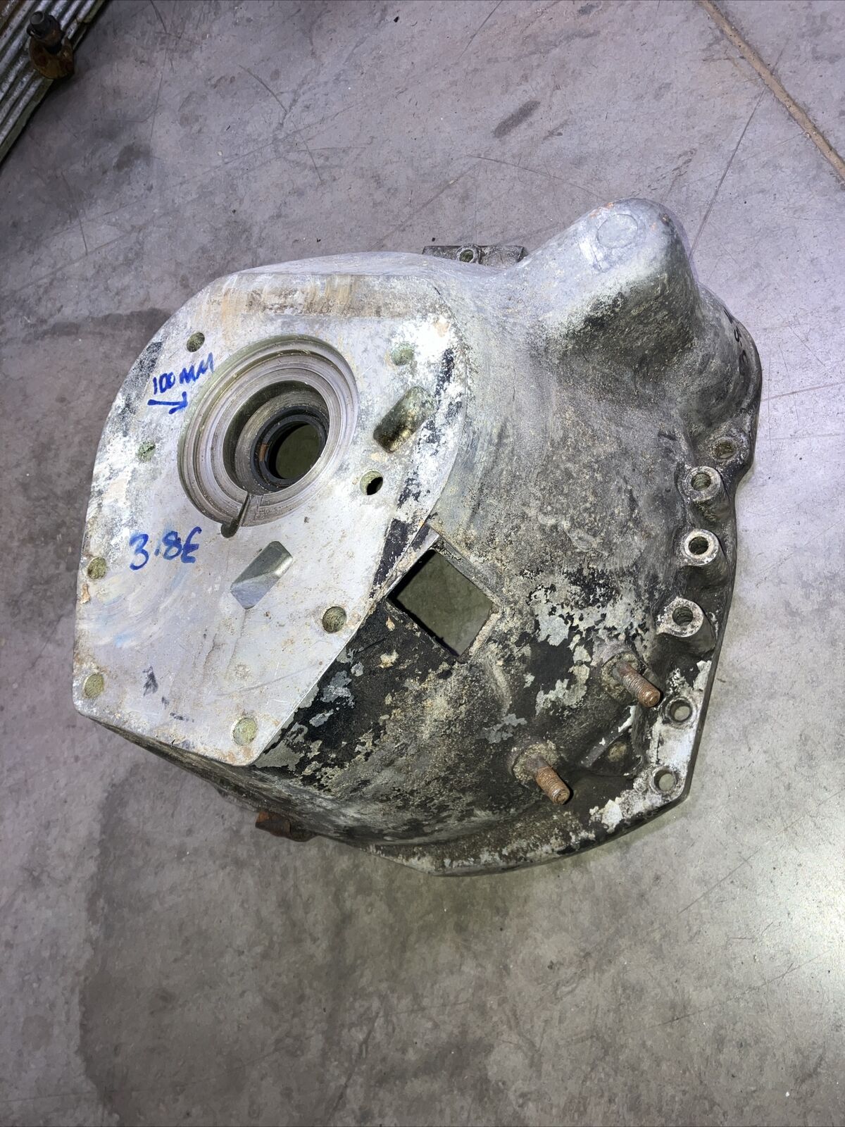 Jaguar E-Type S1 3.8 Clutch Housing