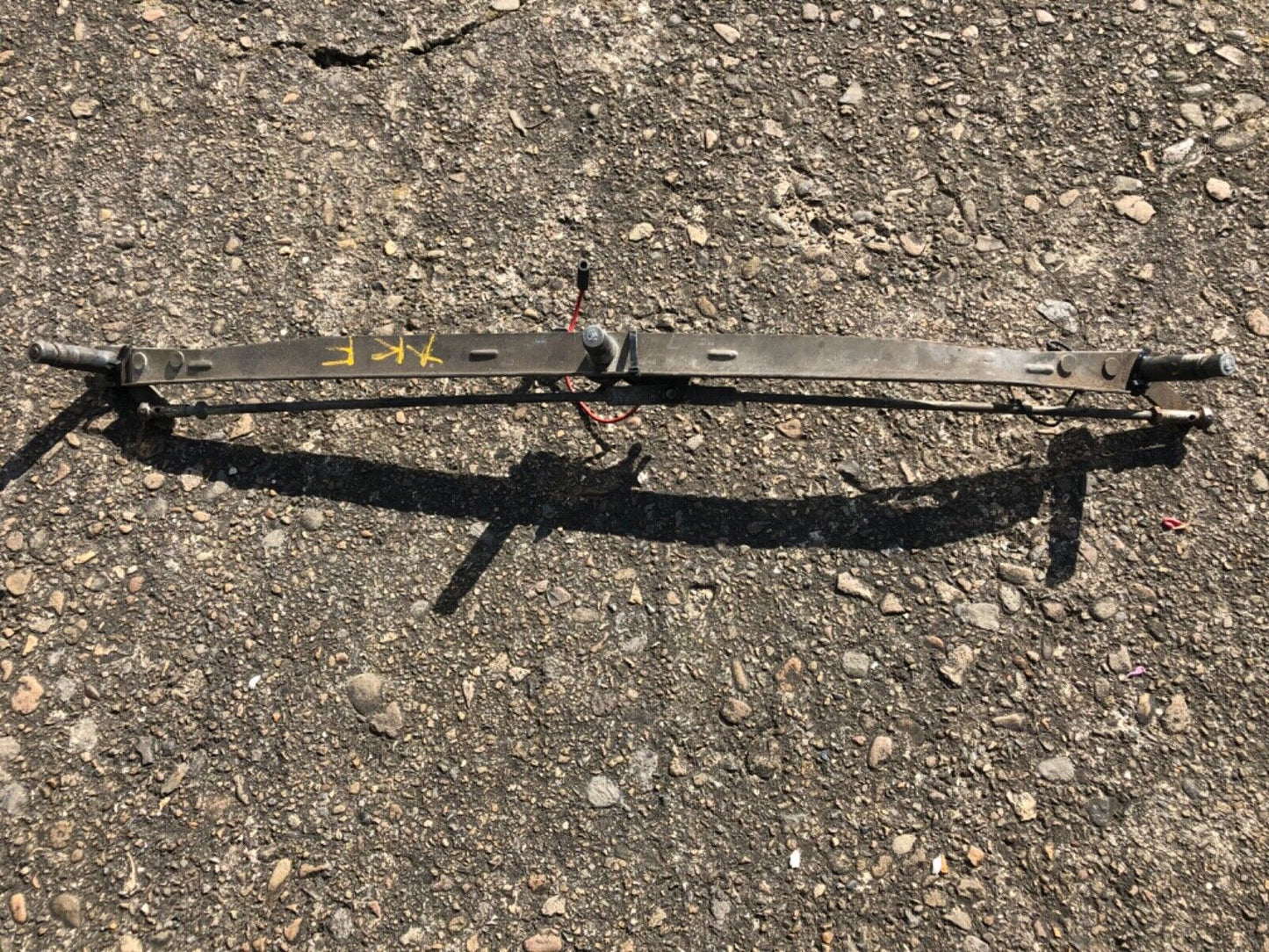 Jaguar E-Type S1 3.8 & S1 4.2 Wiper rack - 3 Wipers