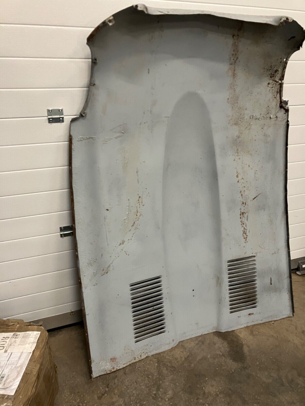 Jaguar E-Type S1 Bonnet Centre_3