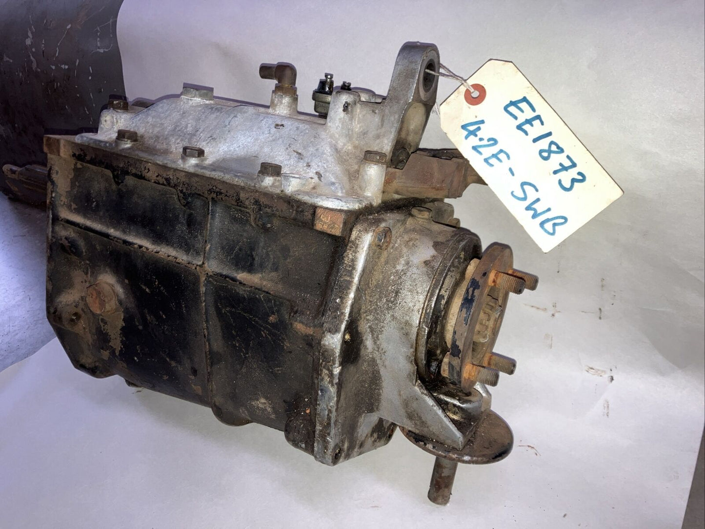 Jaguar E-Type S1 /S2 4.2 All synchromesh Gearbox_2
