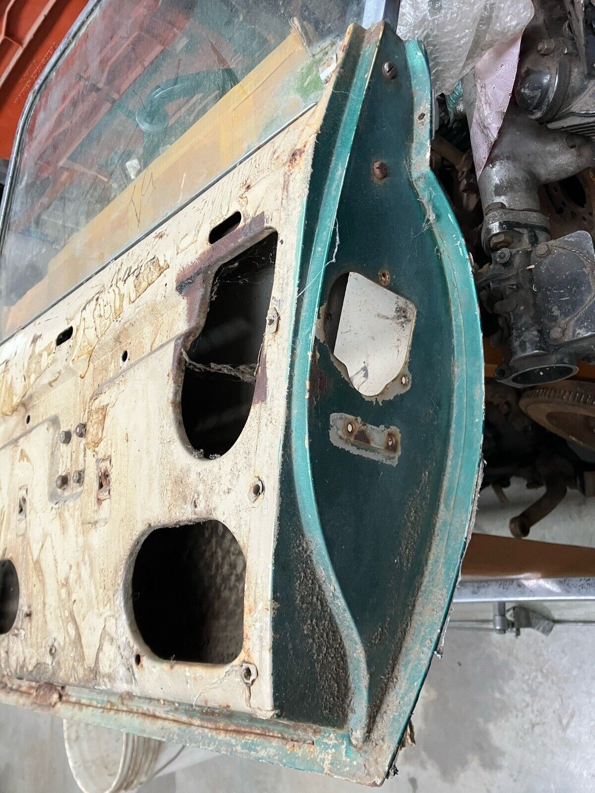Jaguar E-Type S2 2+2 Right Hand Door_3