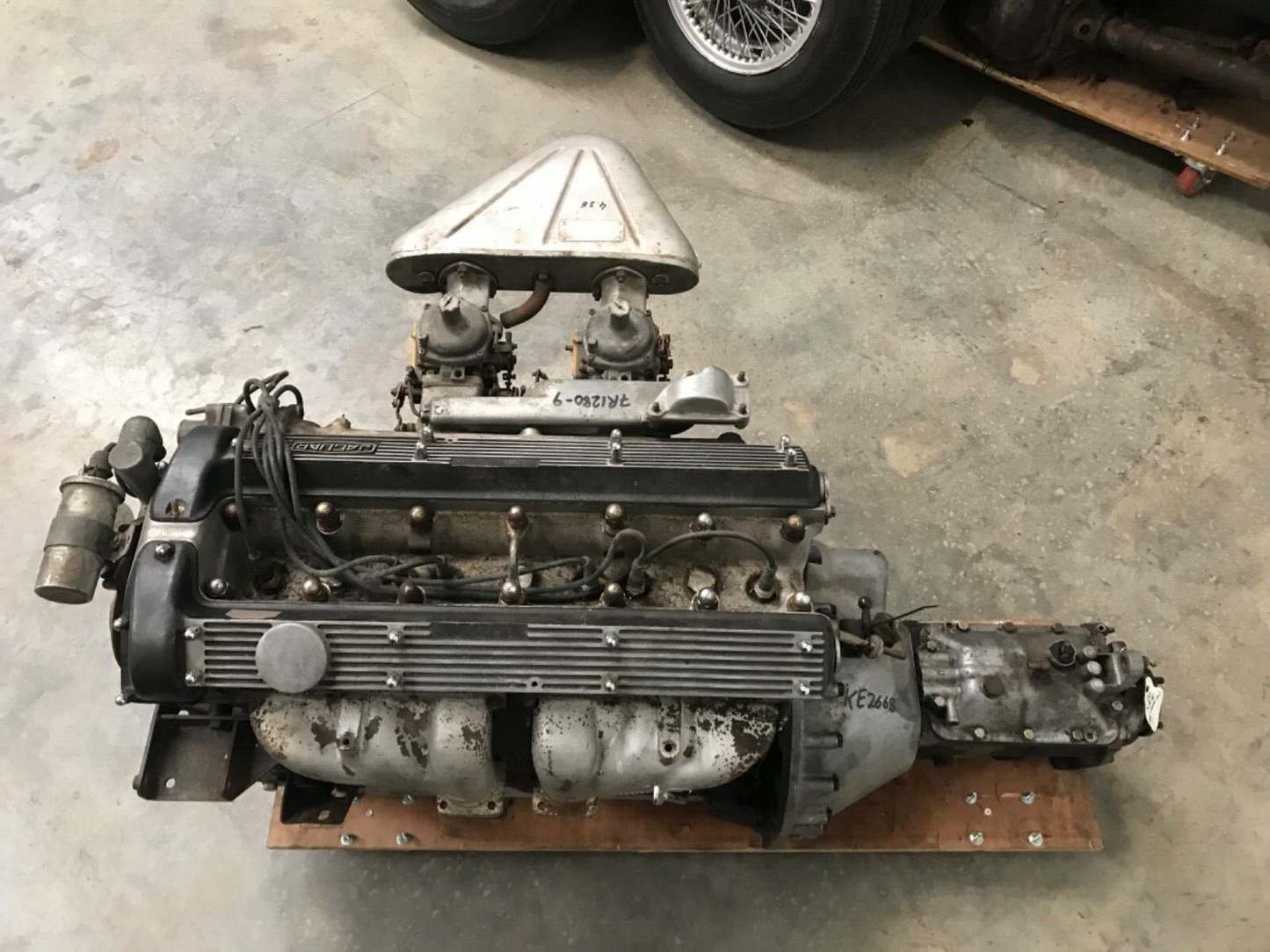 Jaguar E-Type S2 4.2 Engine & Gearbox - Complete