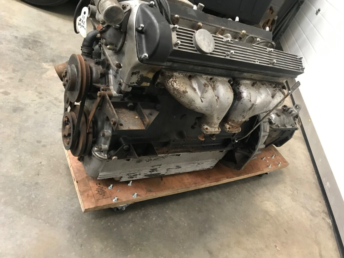 Jaguar E-Type S2 4.2 Engine & Gearbox - Complete_8