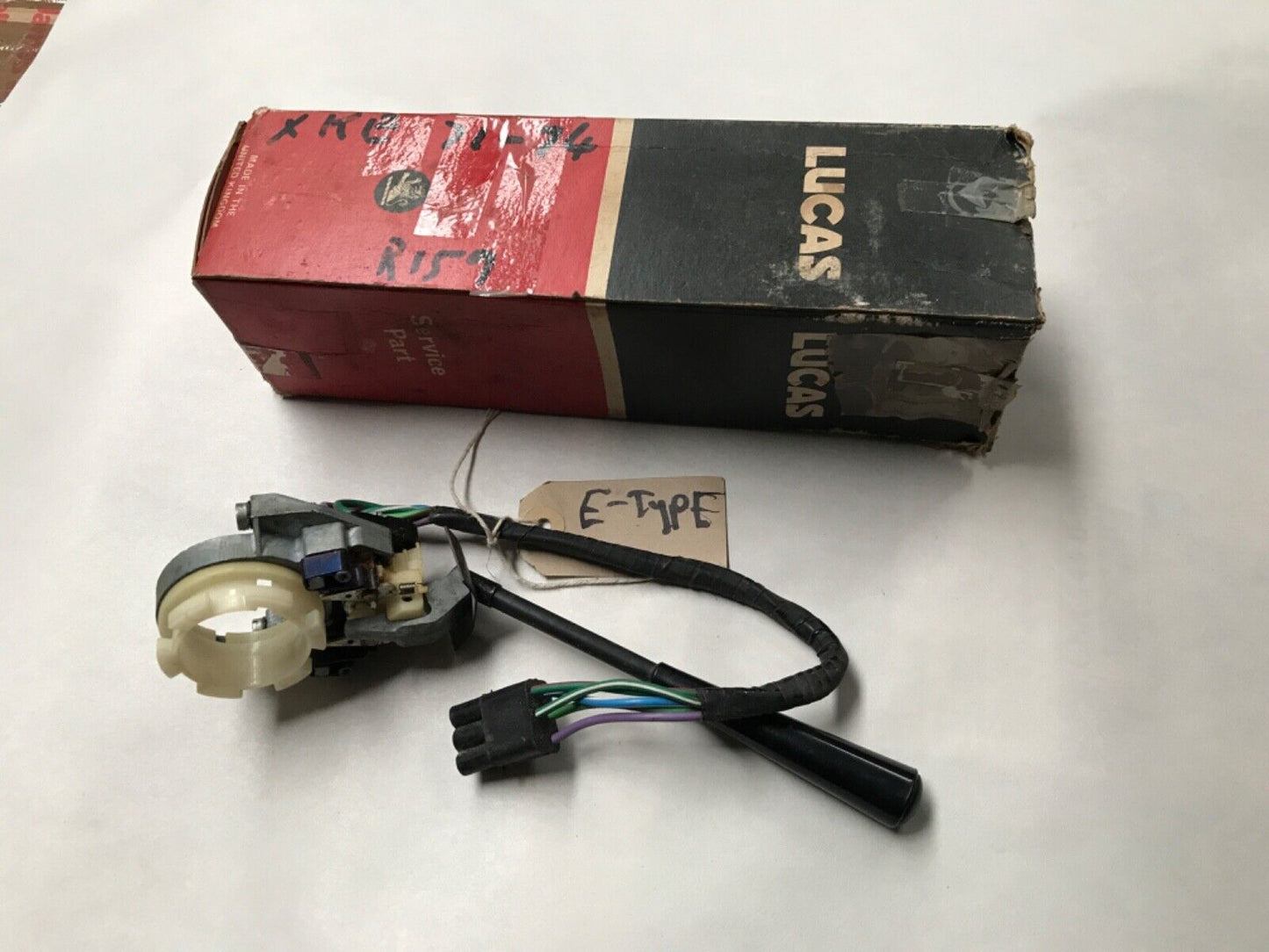 Jaguar E-Type S3 V12 Indicator assembly