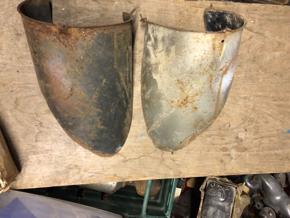 Jaguar E-Type Series 1 Headlight Scoops_3
