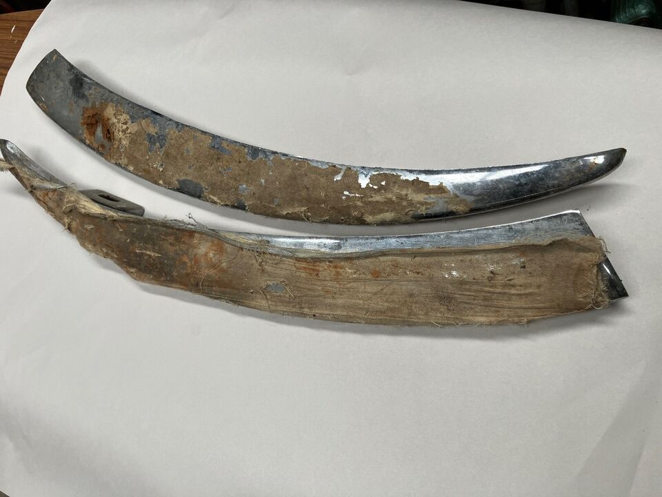 Jaguar E-Type V12 (USA model) Front Bumpers