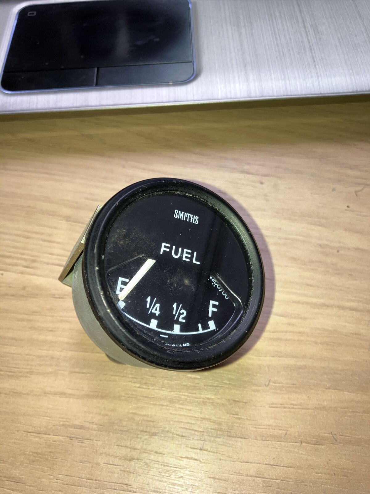 Jaguar MK2 3.4 & 3.8 Smiths Fuel Gauge_2