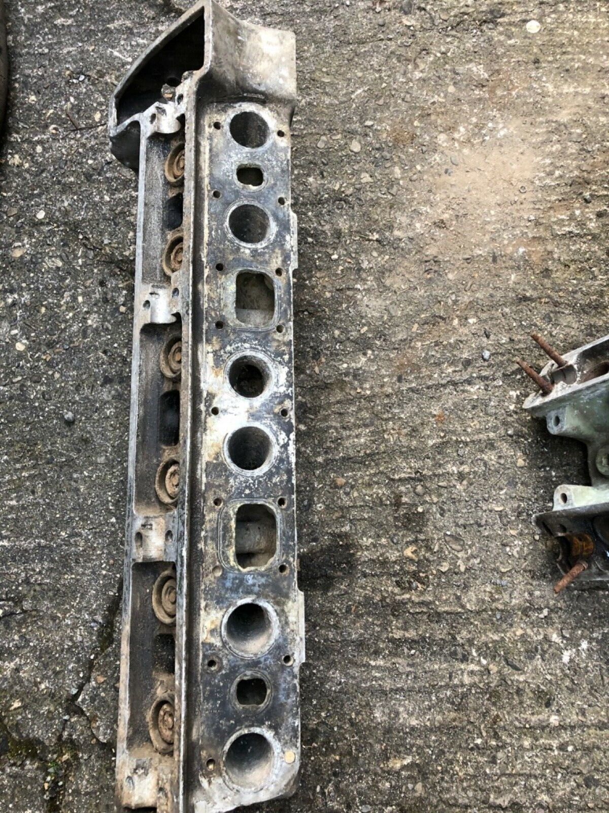 Jaguar XK120 Cylinder Head - Early 1950 - Studless Style