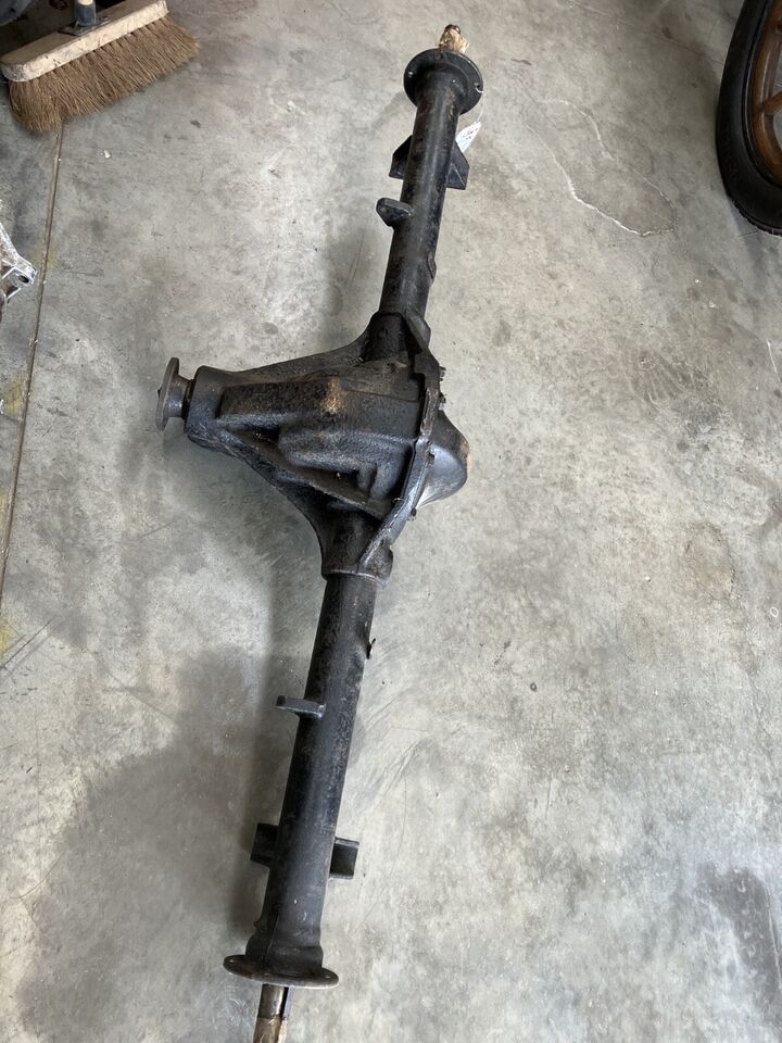 Jaguar XK120 XK140 Salisbury Rear Axle_2