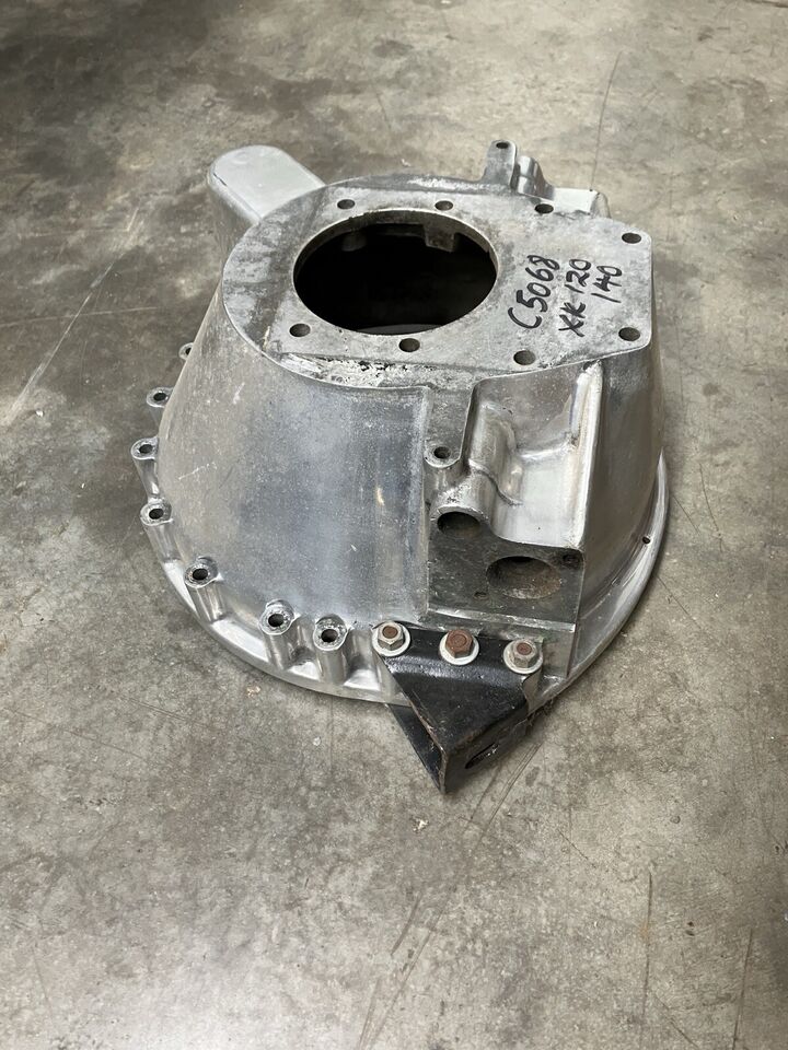 Jaguar XK120 XK140 XK150 Clutch Bell-Housing_4