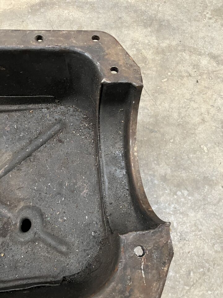 Jaguar XK140 Oil Sump_7
