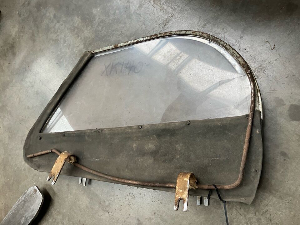 Jaguar XK140 Roadster Side Screens_4