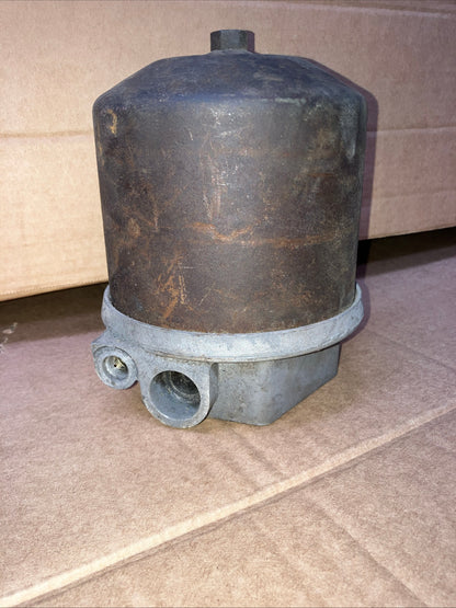 Jaguar E-Type S2 4.2 Oil Filter Head Assembly