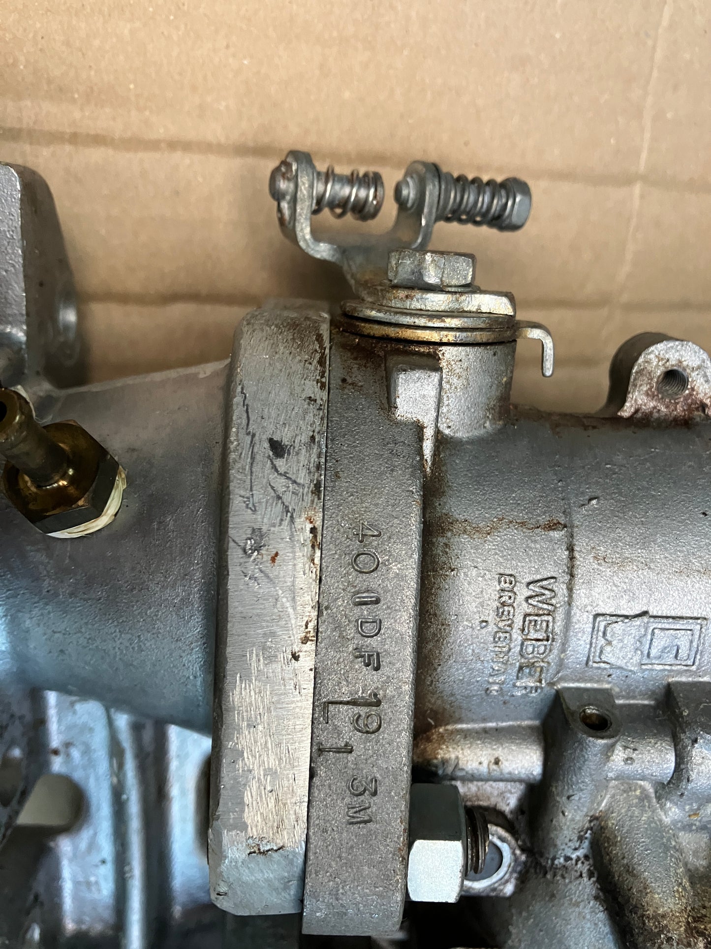 Jaguar E-Type S3 V12 Weber 40 DCOE Carburettors