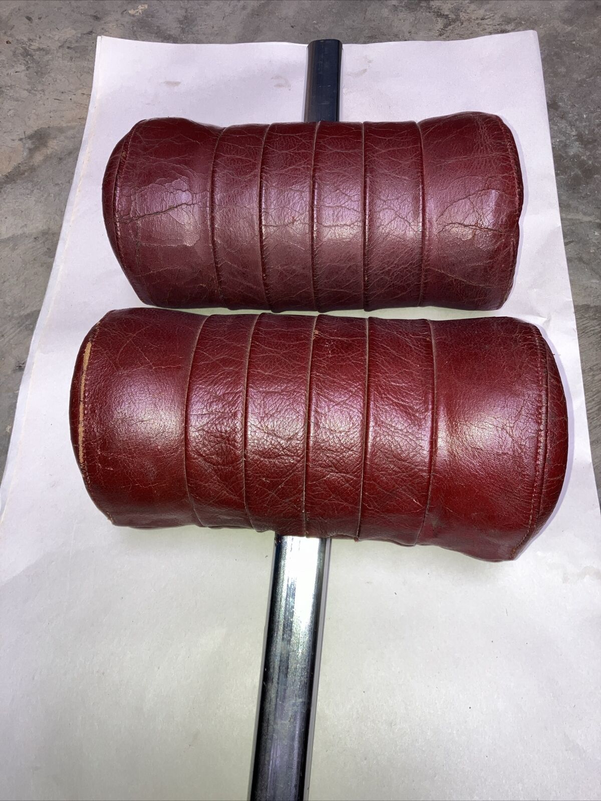 Jaguar E-Type S1.5 S2 4.2 Burgundy Headrests_2