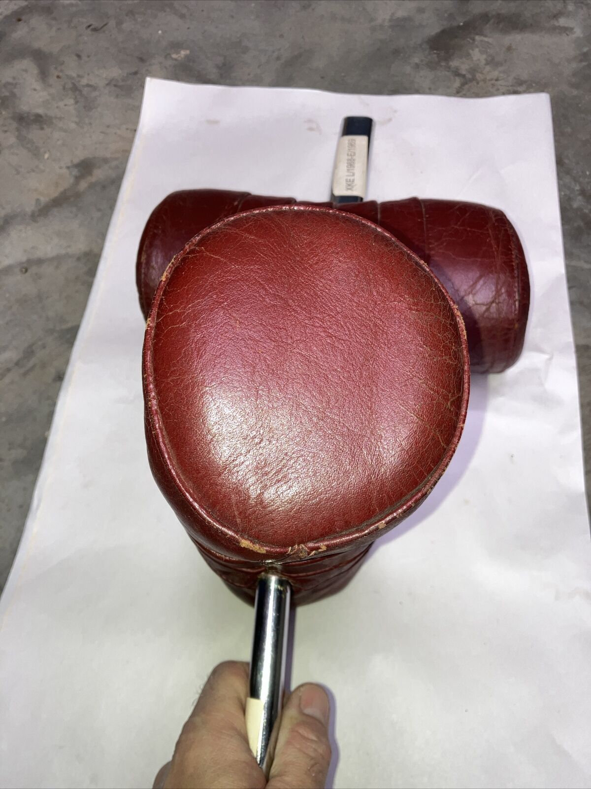 Jaguar E-Type S1.5 S2 4.2 Burgundy Headrests_3
