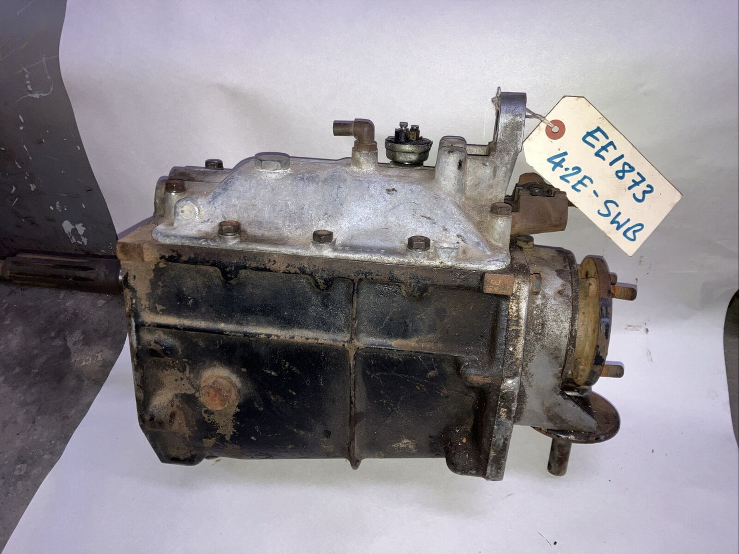 Jaguar E-Type S1 /S2 4.2 All synchromesh Gearbox_3