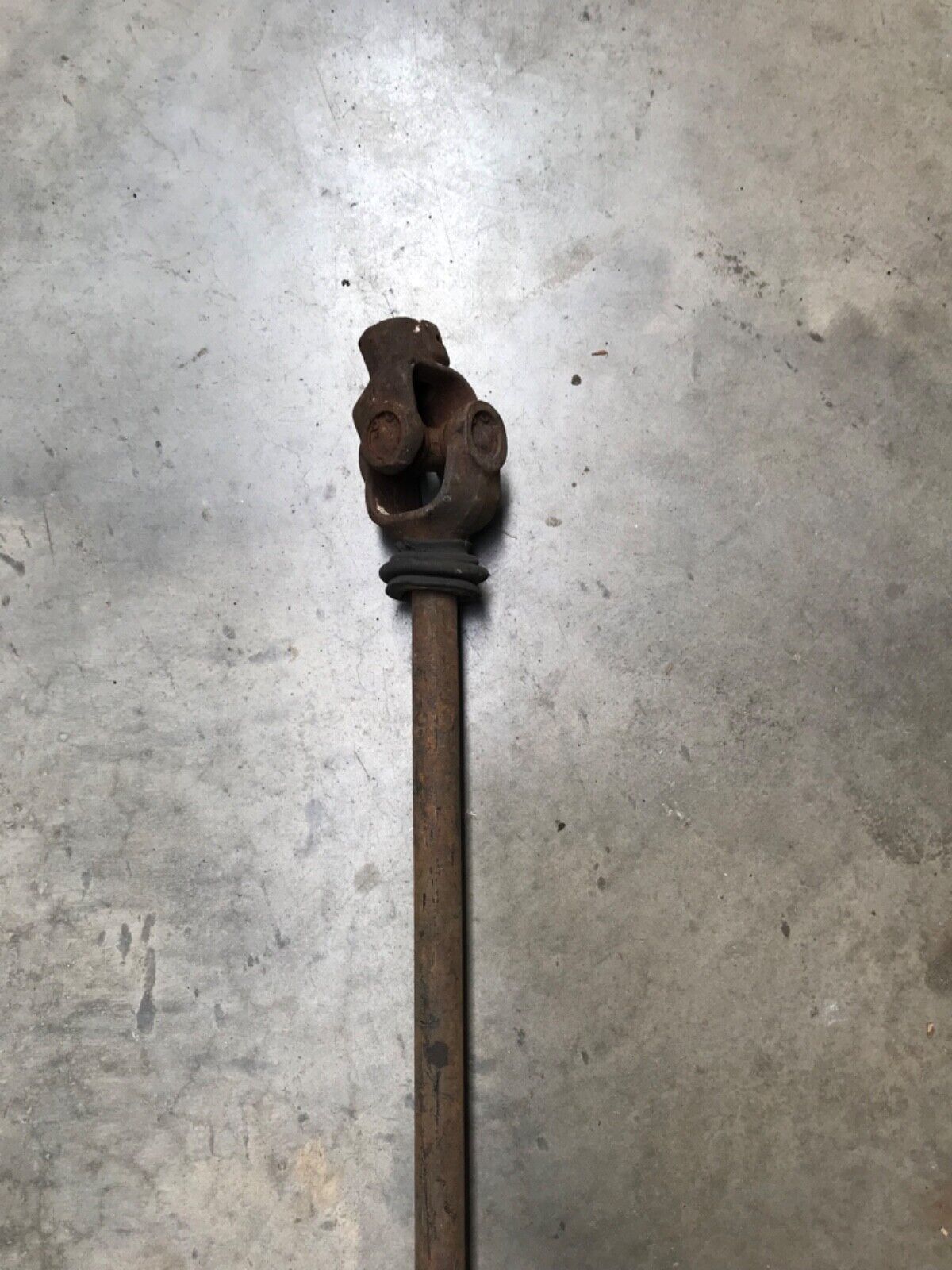 Jaguar E-Type S1 Steering column_3