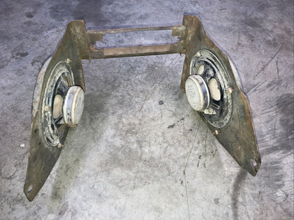 Jaguar E-Type S2 4.2 Radio Console_2