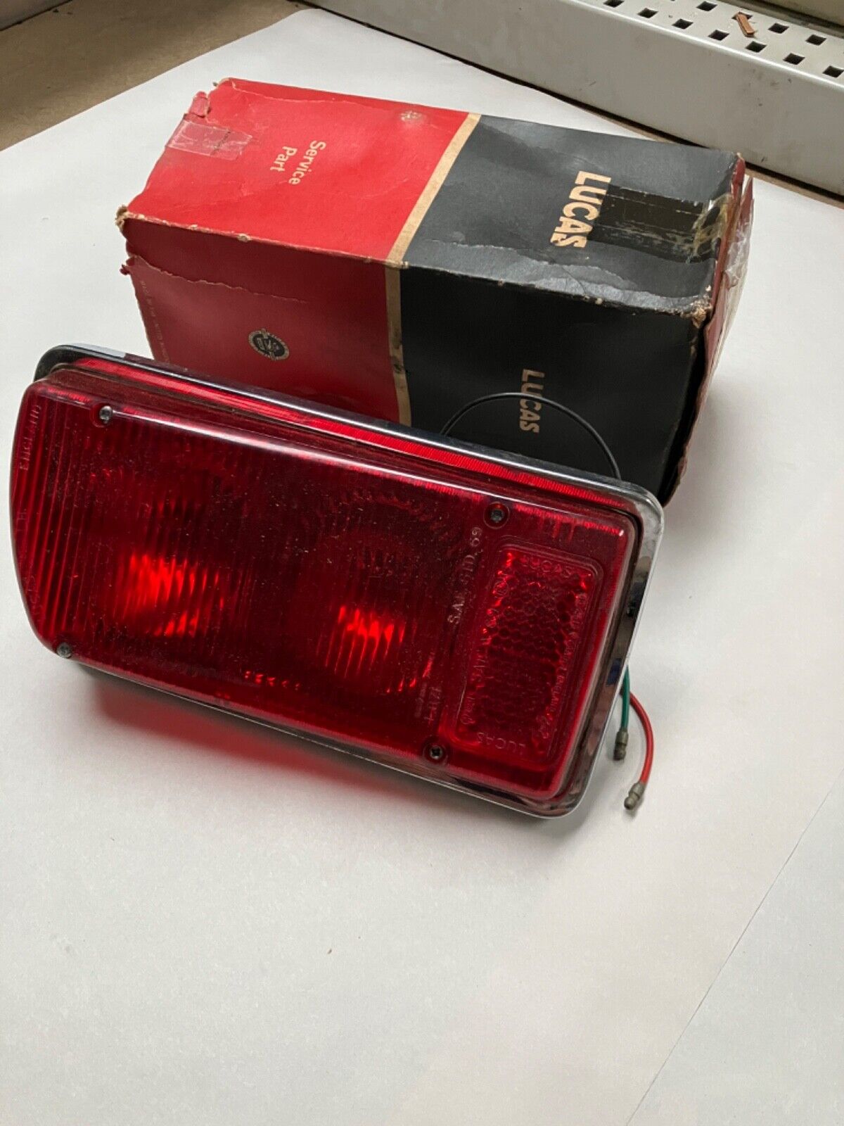 Jaguar E-Type S2 & S3 V12 Rear Light Unit - Genuine Lucas NOS