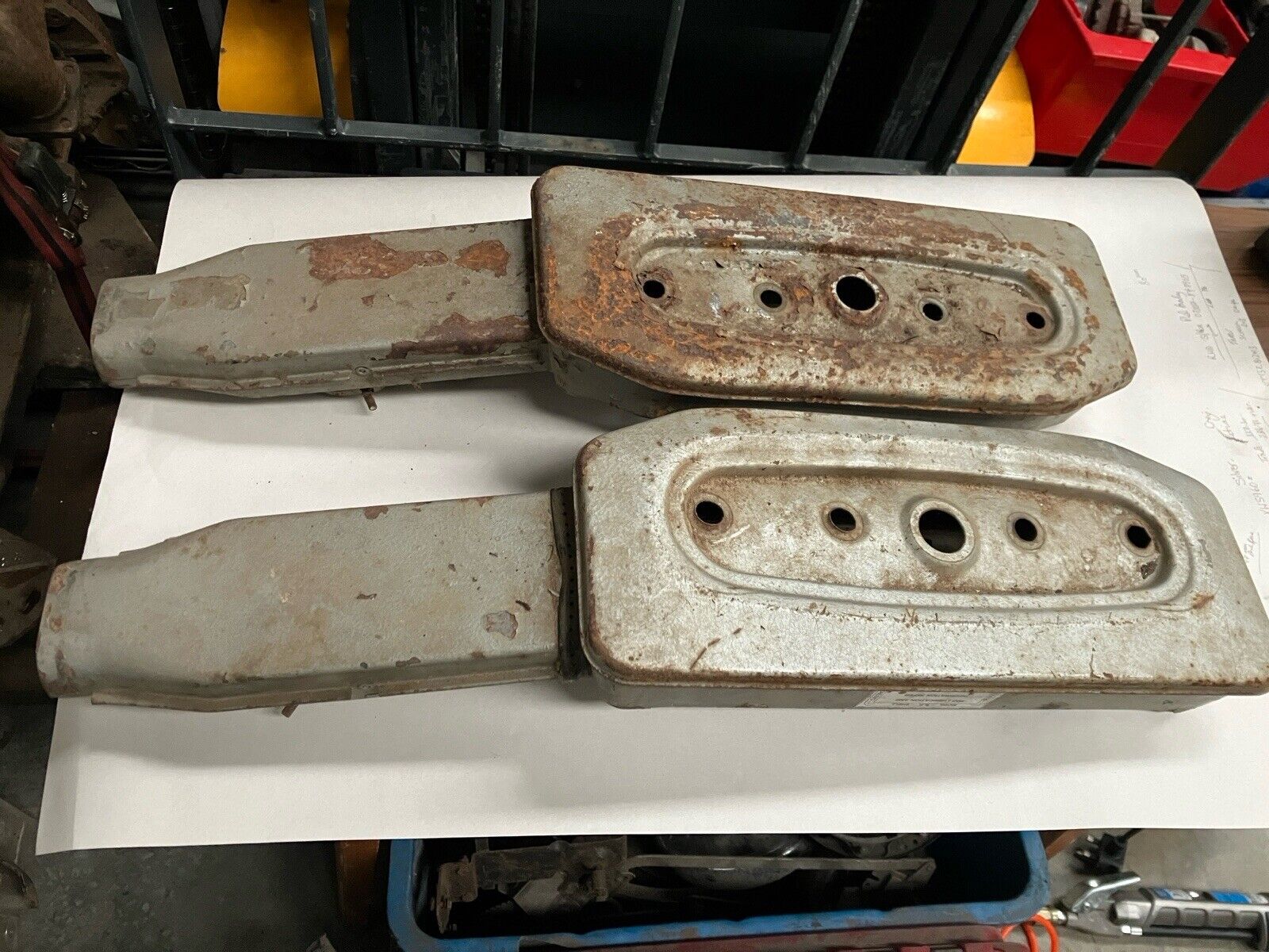 Jaguar E-Type S3 V12 Air Filter Intakes