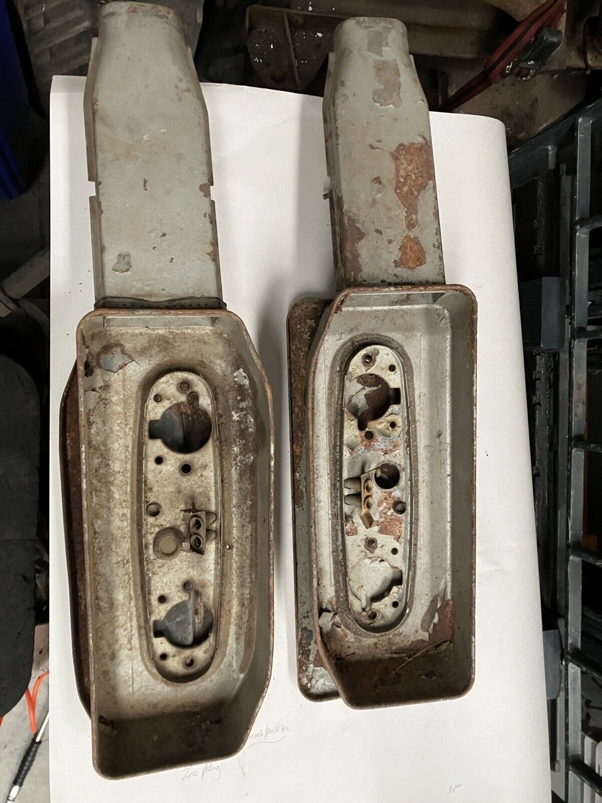 Jaguar E-Type S3 V12 Air Filter Intakes_3