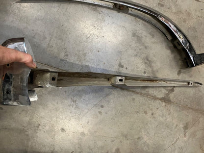 Jaguar E-Type Series 1 4.2 Rear Bumpers (Pair)_4