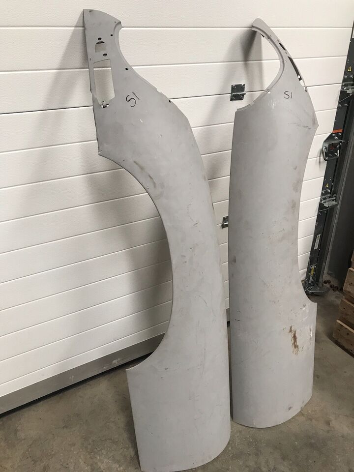 Jaguar E-Type Series 1 Front Wings_2
