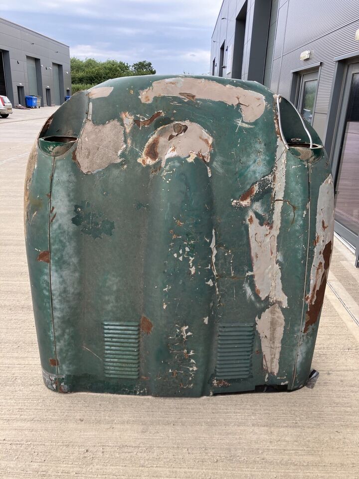 Jaguar E-Type Series 2 4.2 Bonnet
