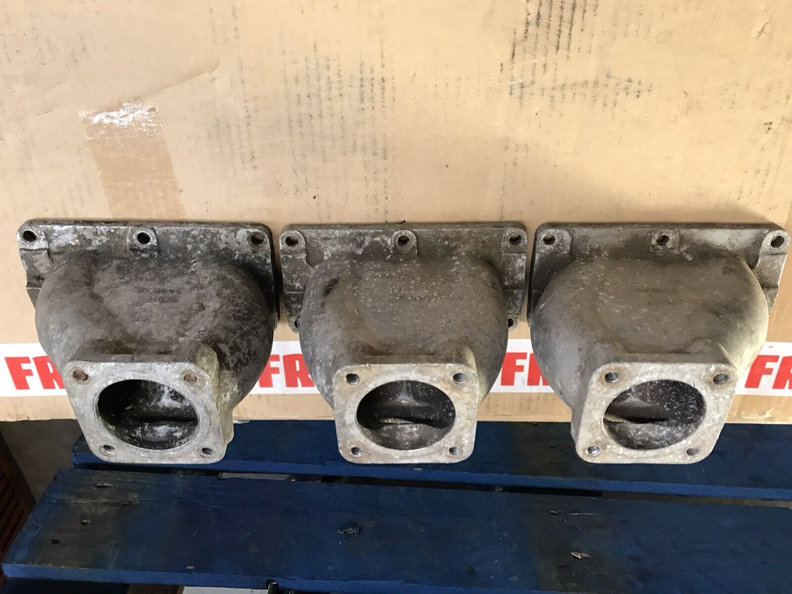 Jaguar E-Type / XK150 S - Inlet Manifolds 2
